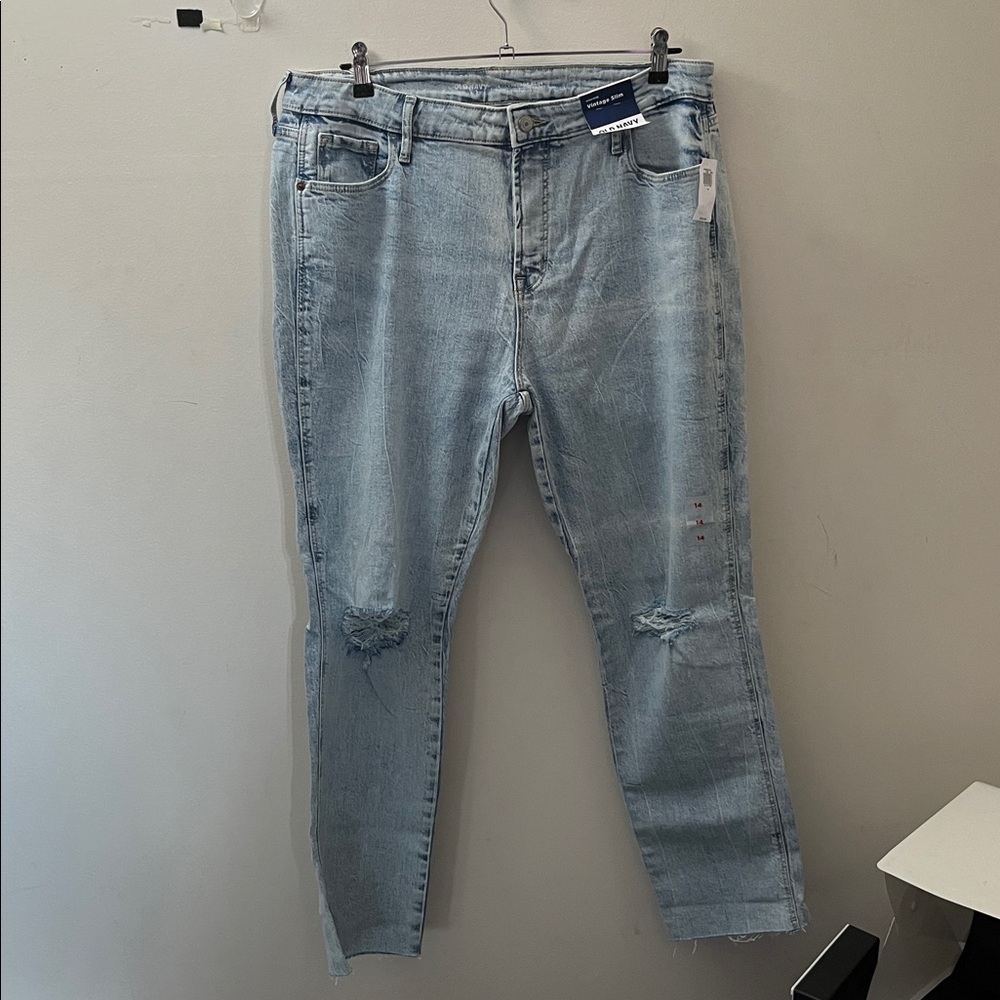 ✨BNWT!Old Navy High-Rise Vintage Slim Jeans w/ Rips! Super cute!Sz 14!👖